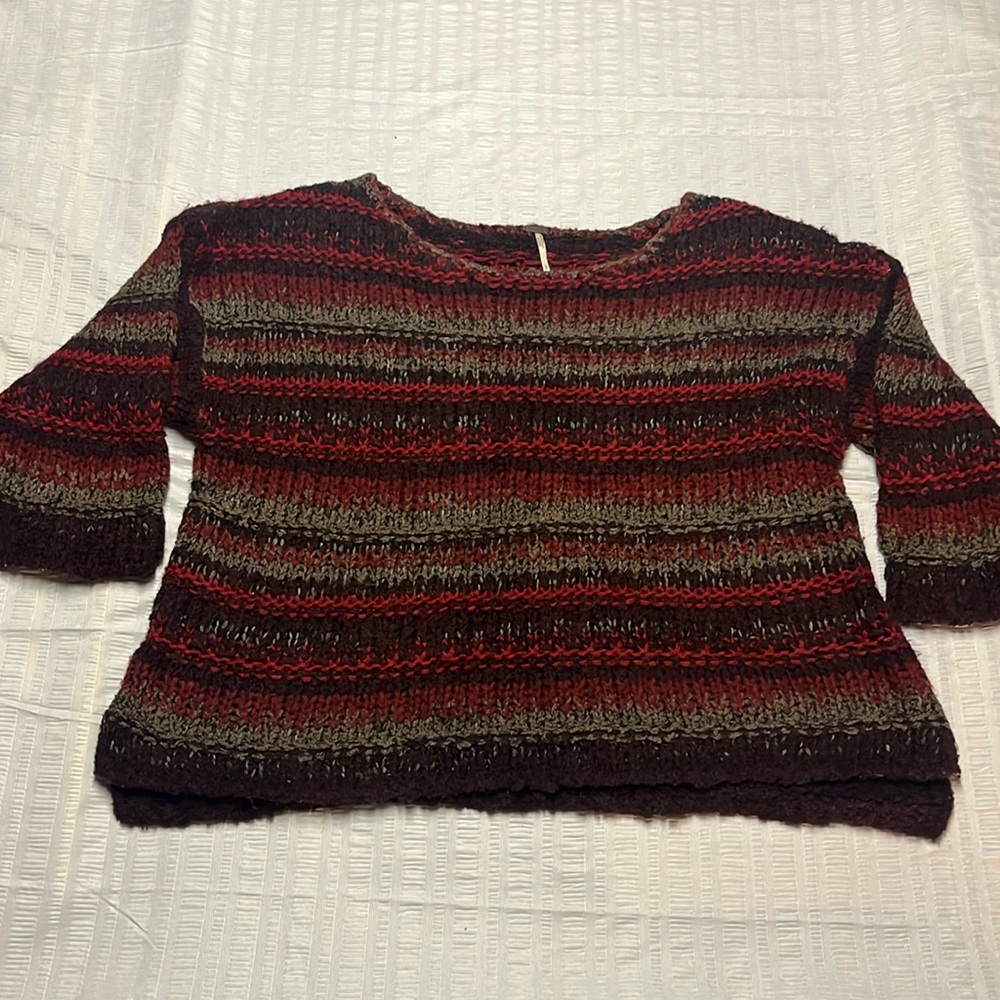 Free People Sweater red/gray comfy knit -size L. SWEATER SALE! Mk an offer!!